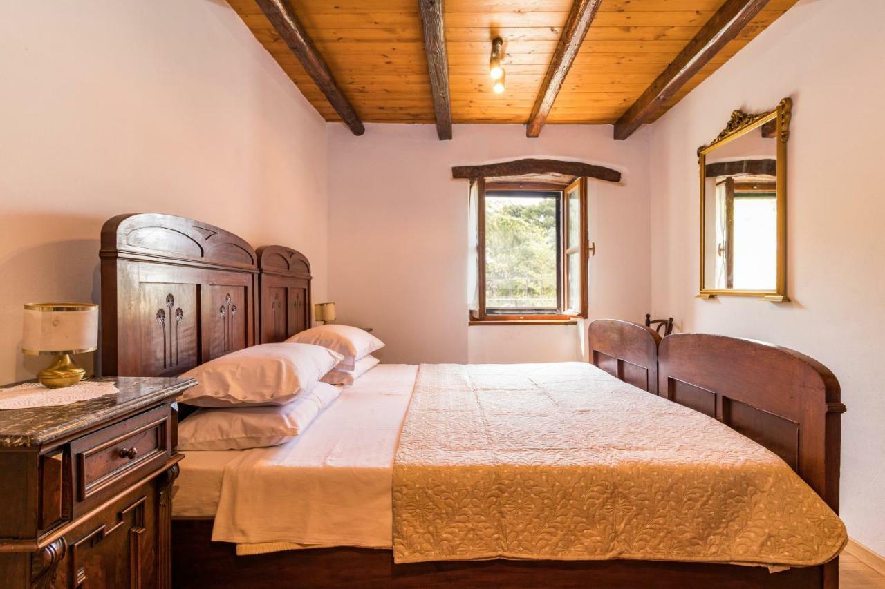 Old Istrian Home Martina Porec Luaran gambar