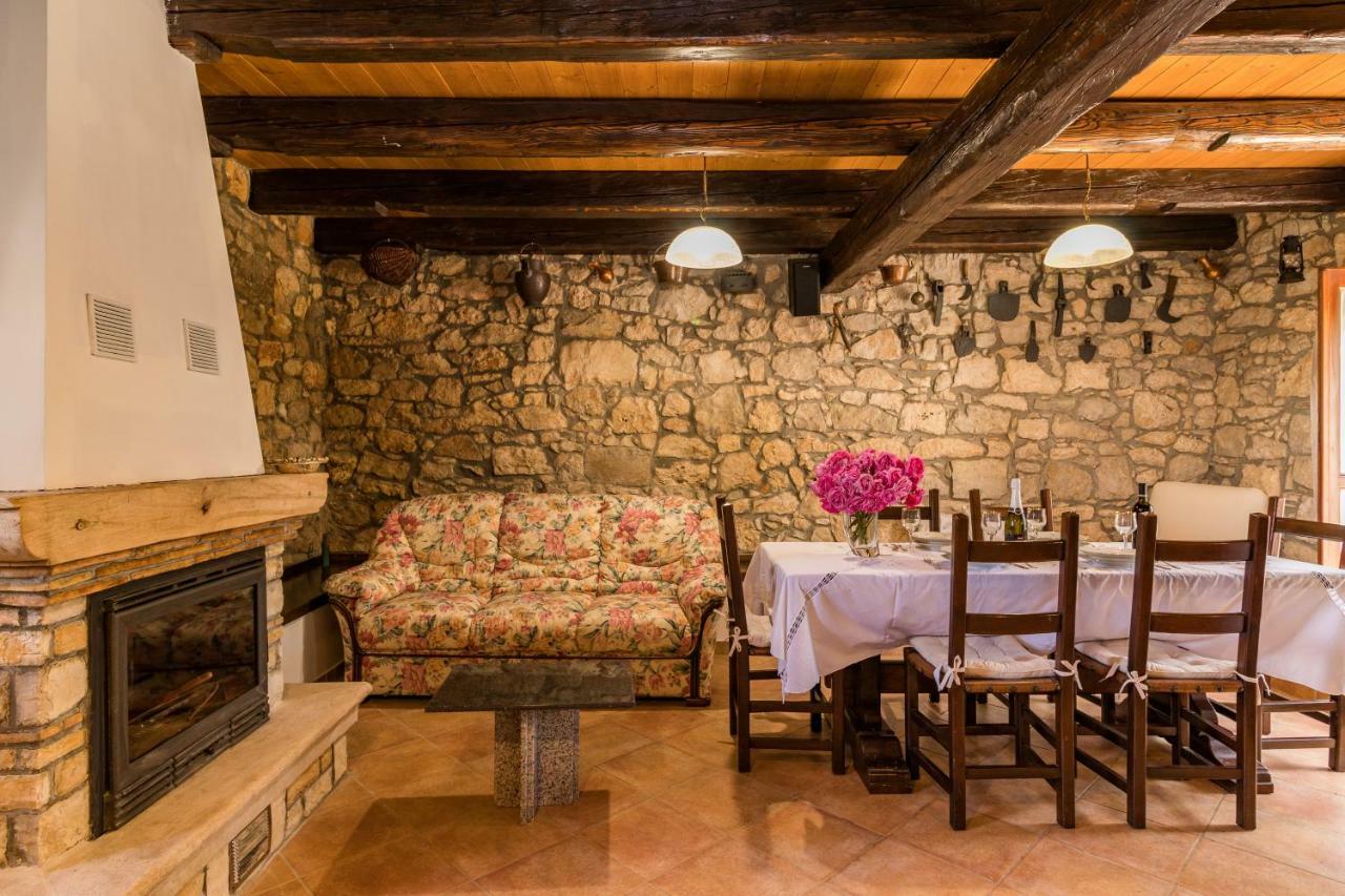 Old Istrian Home Martina Porec Luaran gambar